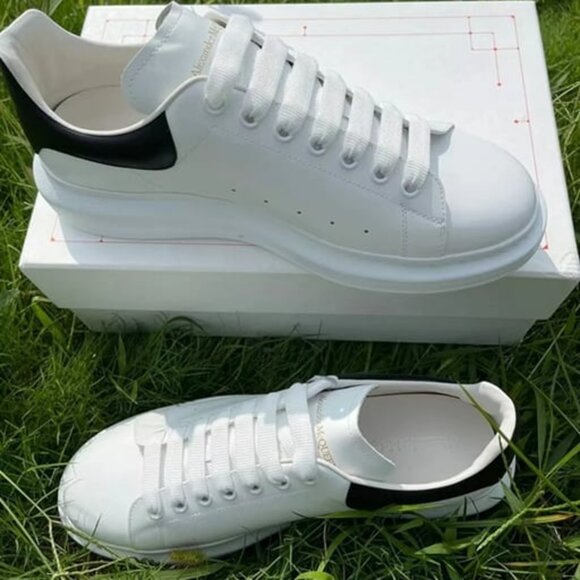 Womens White Calf Leather Lace-Up Sneakers - Versatile, Step  Women\'s sports and leisure white shoes